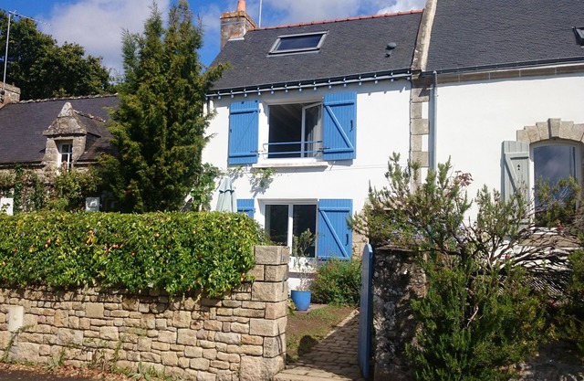 A lot of charm for this small house in very quiet dead-end