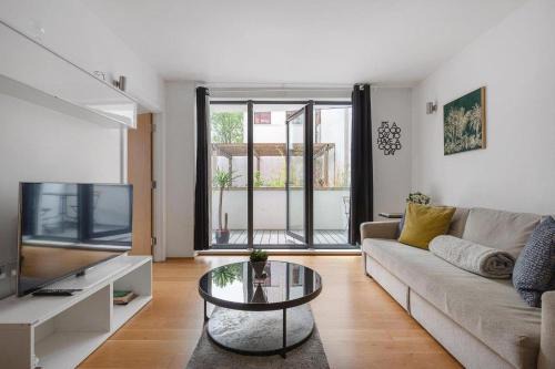 A modern two bedroom flat with private parking