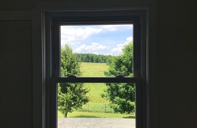 A perfect getaway idyllic,Amish country side, plenty of room, modern convenience