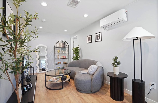 A serene hideaway near the scenic Monrovia Canyon Park