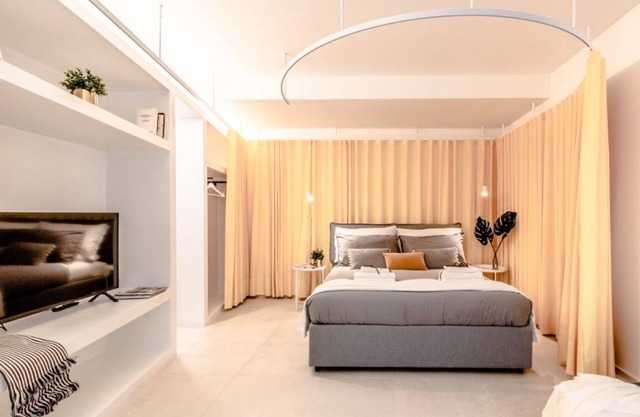 A small modern and intimate alcove in the historical center of Bologna.