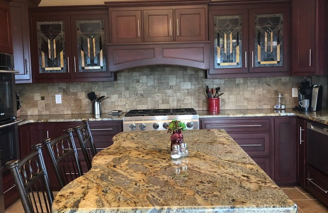 A spacious 6,000 sq. ft. serene lodge setting. Sleeps up to 12