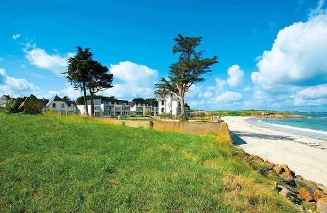 Abordable Près de la Plage | Accès Piscine