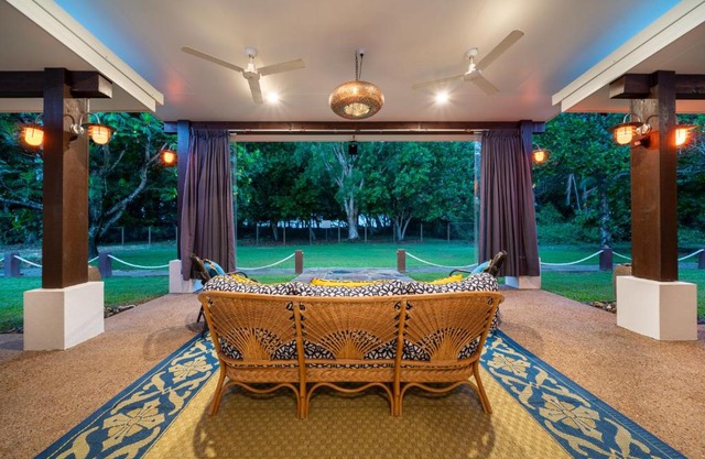 Absolute Beachfront Luxury & Serenity: Wonga Belle