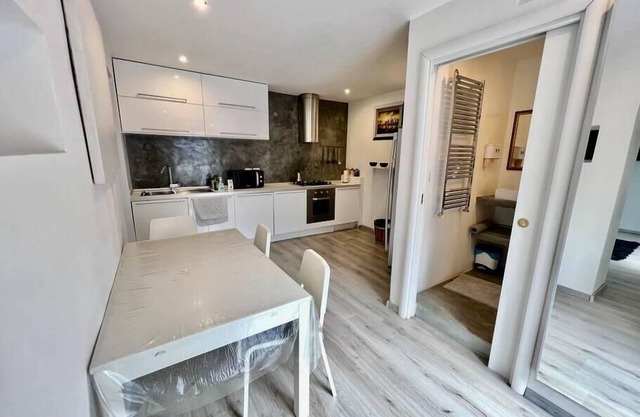 [Abstract house] Design home in center of Turin