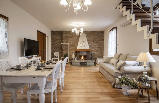 ACADEMY AT THE COLLE - CASA DELLE ROSE