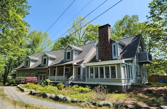 Acadia Lobsterman's Coastal Farmhouse