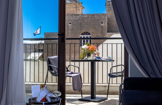 Adelphi Boutique Hotel