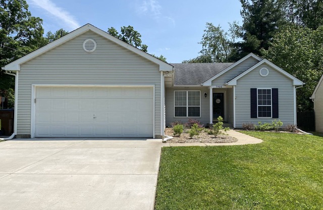 Adorable Ranch in East Lou!