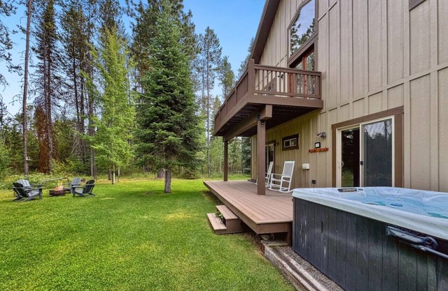 Adventure Lodge .