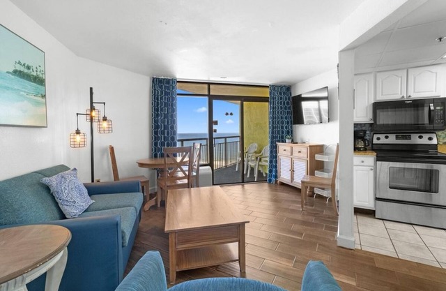 Adventures at the Beach: Free Breakfast 12th Flr