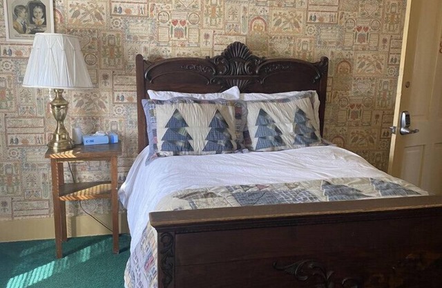 AH #31/#32 · AH Jack and Jill 2 Full/adjoining bathroom