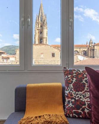 AH La Crème de la Crème Oviedo VUT6990AS