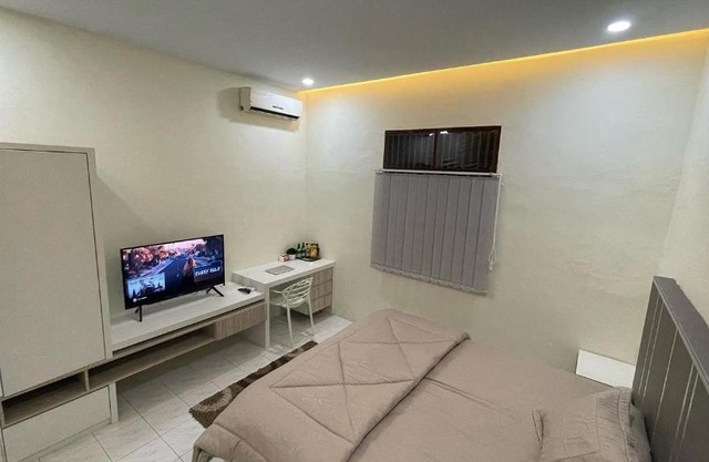 AHA COLIVING