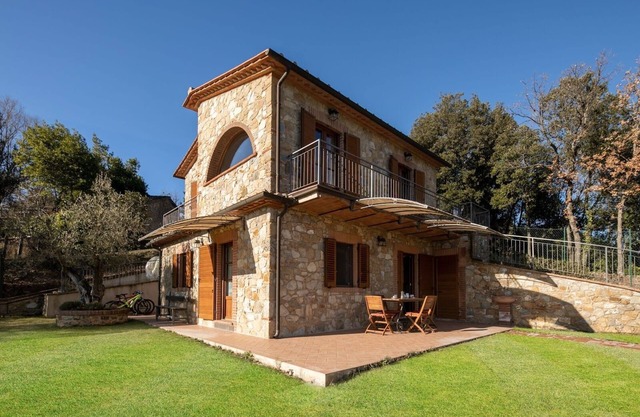 Aia Masotta in Montecatini Val di Cecina , Toscana