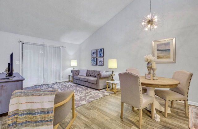 "Aint Nothin' Fancy II"