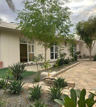 AL- aqyr Rest Garden أستراحة حارة العقر