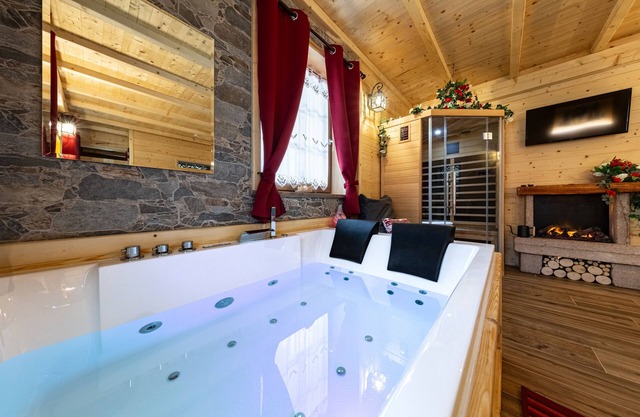 AL RANCH WELLNESS PRIVATE DOLOMITI APARTMENTS - APP. C