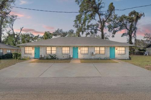 Alberts Abode Prime Brandon location Walkable