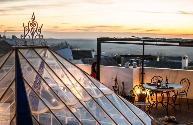Alcubilla Fountain - Los Balcones