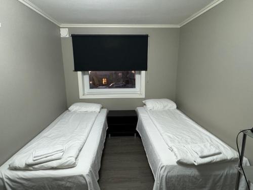 Ålesund room with shared shower