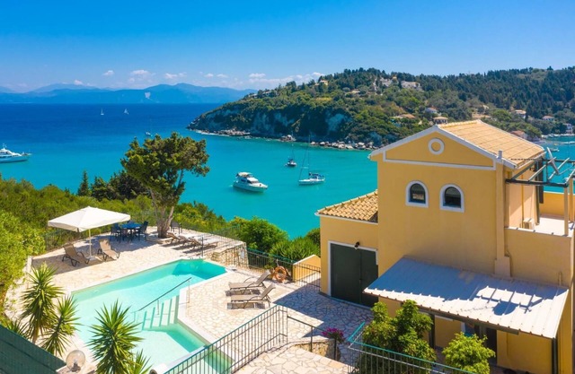 Alexander - Three Bedroom Villa, Sleeps 7