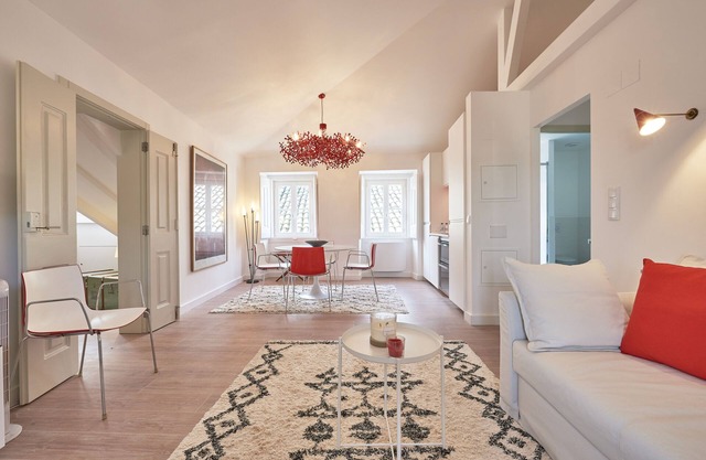 ALFAMA CHATEAU EXCEPTIONAL VIEW-CHARM