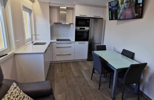 Alfareiro Apartment (3 bedrooms)