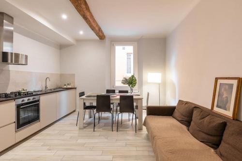 All'ombra delle Due Torri Family Apartment
