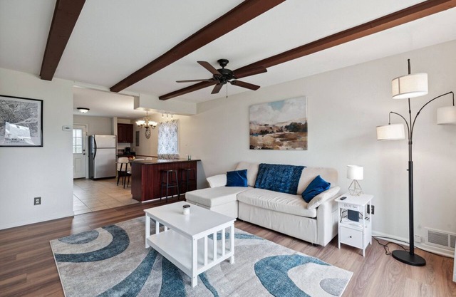 All you need, top notch comfort only 10 min from DTW airport