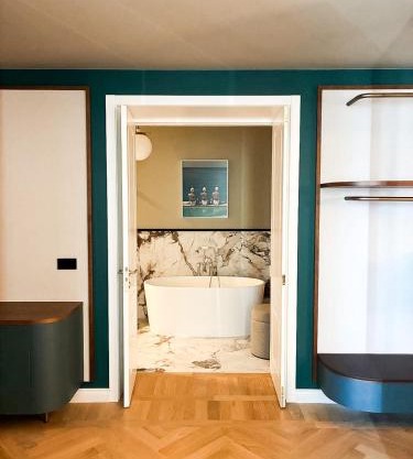 Amabilia Miramare private parking and sea