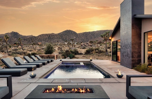 Amaru Muru - Luxury Villa with Pool, Hot Tub, Yoga Room, Firepit and Epic Views!