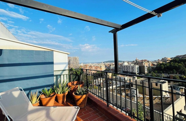 Amazing city views + terrace! Gràcia - Parc Güell