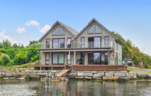 Amazing Home In Bremnes With Wifi