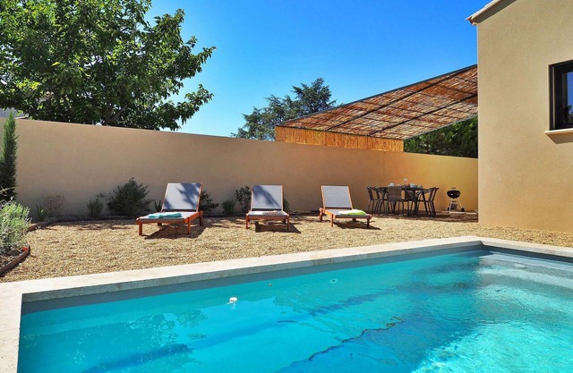 Amazing home in Maillane