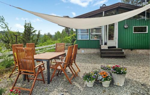 Amazing Home In Nordre Frogn