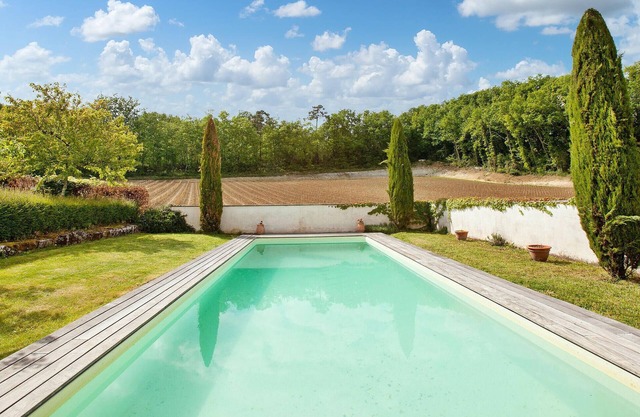 Amazing home in St Cibard