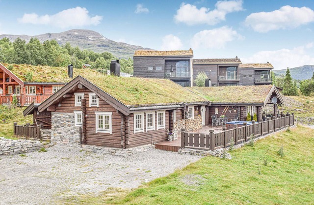 Amazing home in Straumgjerde