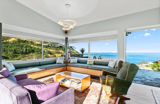 Amazing home with all day sun and mesmerizing sea views out to the cook strait.