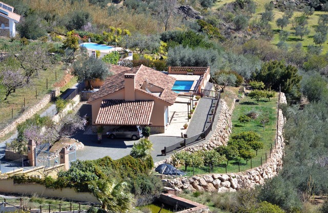 Amazing villa with pool, aircon and stunning views on a very special spot