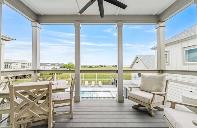 Amberjack at Winyah Bay Club