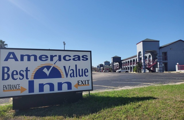 Americas Best Value Inn AT&T Center