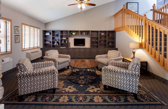 AmericInn by Wyndham Northfield