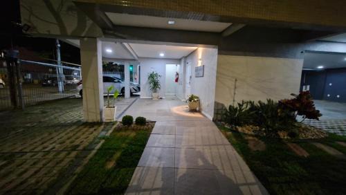 Amplo Apartamento 1 D com VAGA