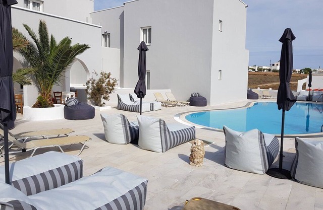 Anamar Santorini