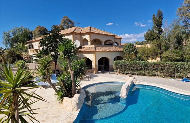 Andhouse in a quiet location near the beach for your perfect vacation!