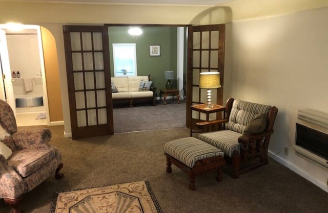 ANDORA COUNTRY GUEST HOUSE