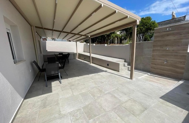 Andrea's luxury apartments in Nea Fokaia