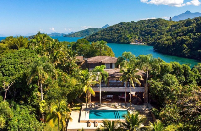 Ang002 - Private Island in Angra dos Reis