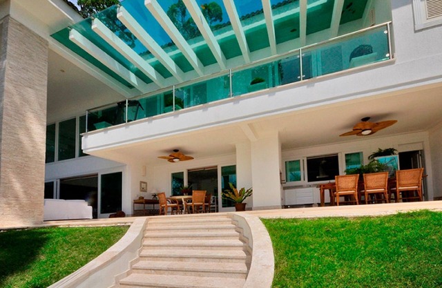 Ang046 - Beautiful beachfront mansion in Angra dos Reis